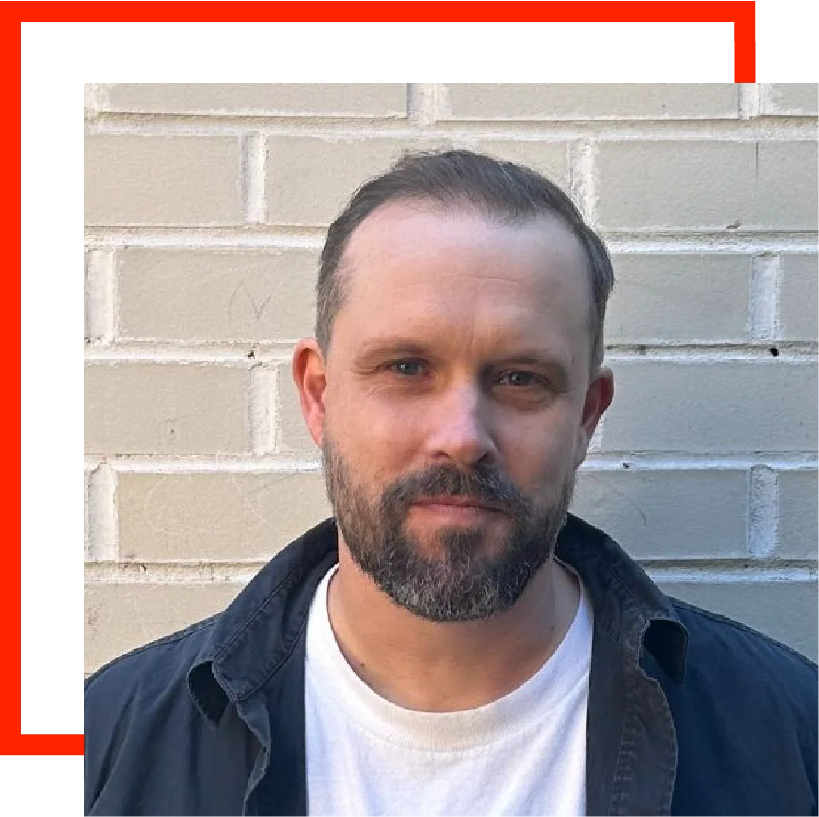 Lee Ivett University Academic Staff