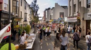 How Britain's gaybourhoods shaped the modern city - University of the Built Environment. By Dominic Alves - Brighton Pride Party, CC BY 2.0,https://commons.wikimedia.org/w/index.php?curid=104899150