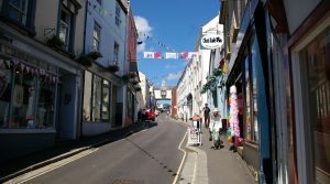Why Britain’s homes and high streets need a heatwave rethink - University of the Built Environment